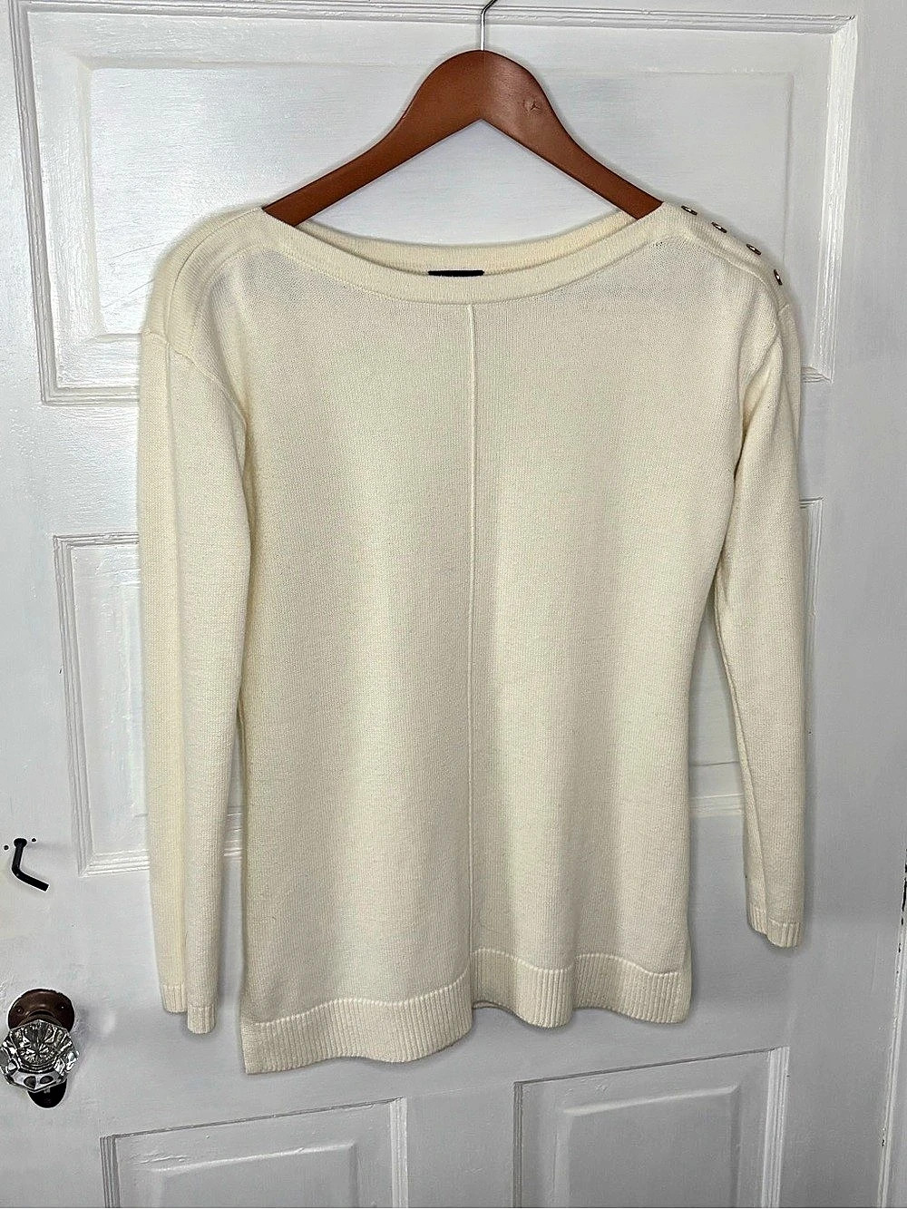 Talbots Cream Crew Neck Sweater Size XS